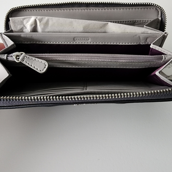 NWT Charcoal Coach Zip Around Wallet - Picture 6 of 12